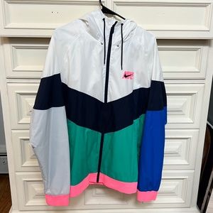 Nike Wind Breaker